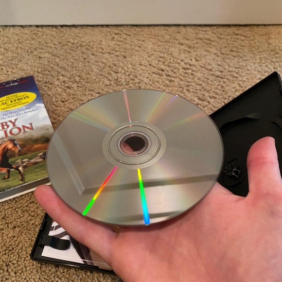 New Derby Stallion DVD with Zac Efron - Picture 4 of 4